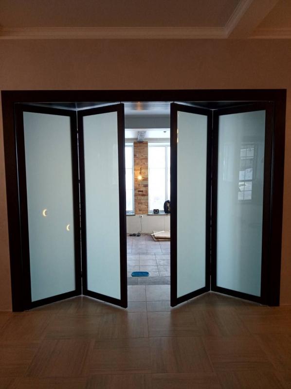 Английский пр-т, 21/60