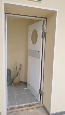 Гладь-1 круглое окно (отбойная пластина низ + центр) х1