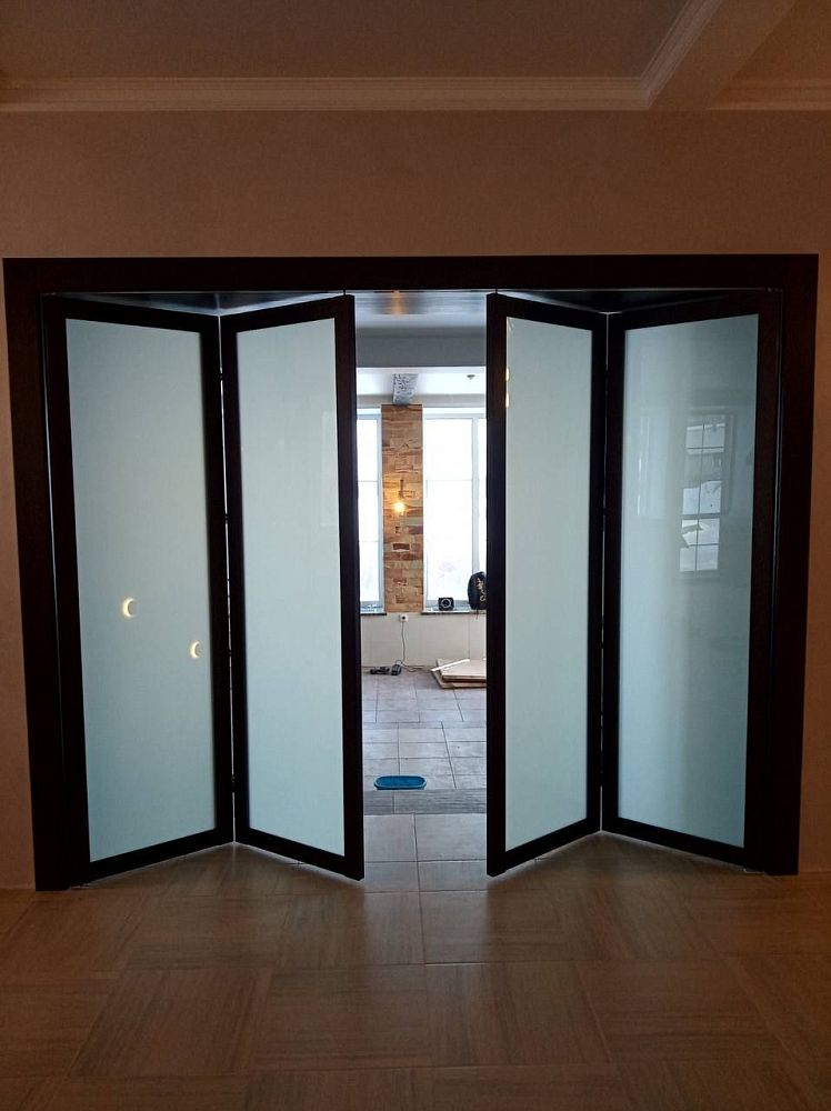 Английский пр-т, 21/60