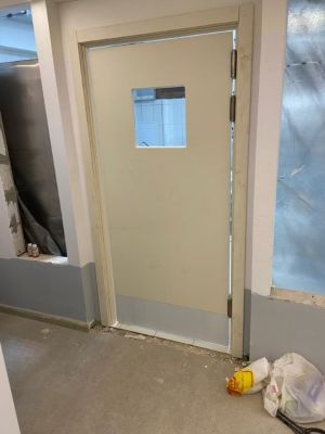 Гладь-2 квадратное окно (отбойная пластина низ) х1